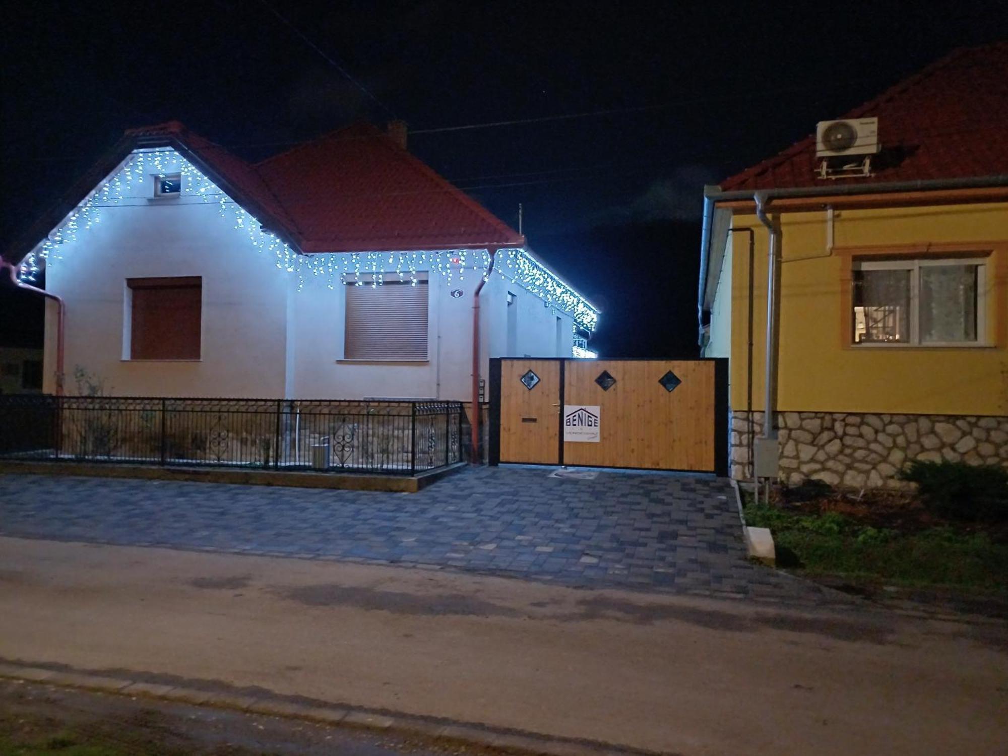 Benige Vendeghaz Hotell Demjén Exteriör bild